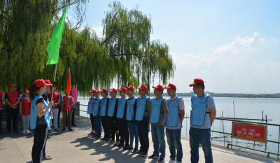 “凝心聚力融合开展”员工拓展活动圆满竣事