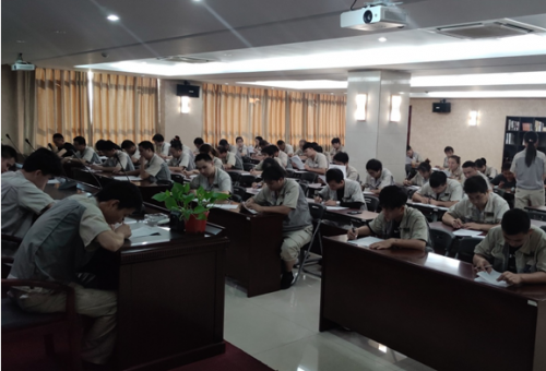 素质就业，，，手艺立业